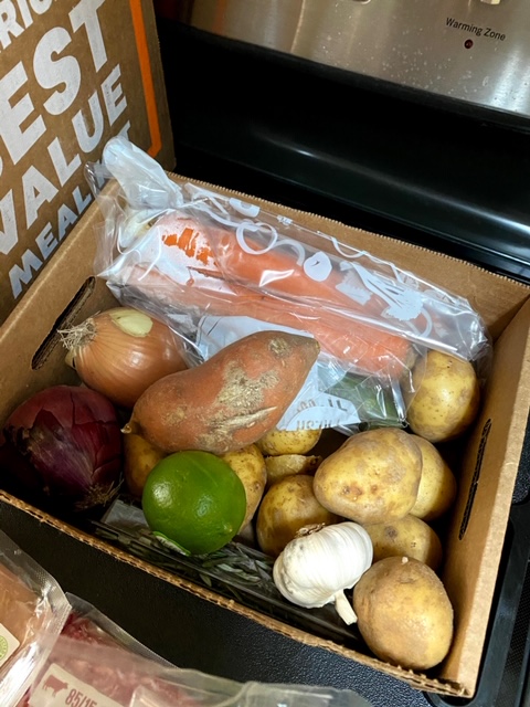 EveryPlate, Produce in one box